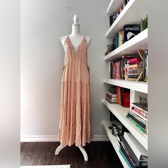 Stolen Hearts breathtaking boho Maxi summer Dress in light coral, size medium - Picture 1 of 12